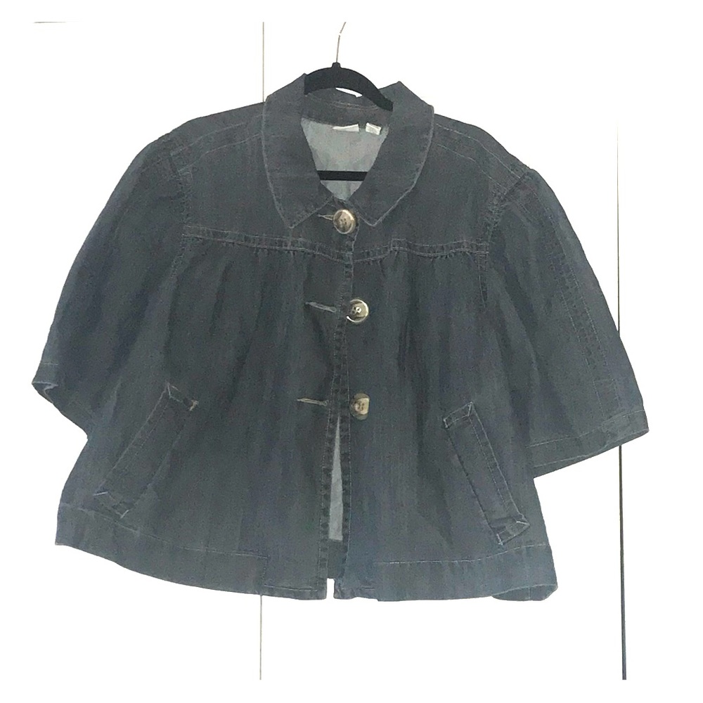**CROP PLUS SIZE LANE BRYANT JEAN JACKET**